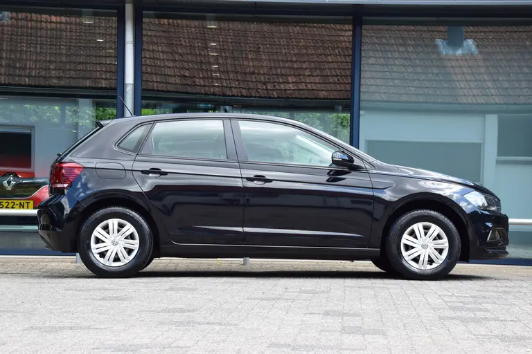 Volkswagen Polo 1.0 MPI Comfortline | BOVAG Garantie | All Season Banden | Parkeersensoren Achter | Speed Limiter | Bluetooth Telefoonverbinding | Goed Onderhouden | afbeelding 5