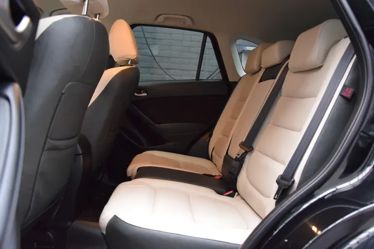 Mazda CX-5 2.0 SkyActiv-G 160 GT-M 4WD Automaat | Trekhaak | Lederen Bekleding | Full LED | PDC Voor&Achter | Stoelverwarming | Cruise&Climate Control | Navigatie | Bluetooth | afbeelding 8