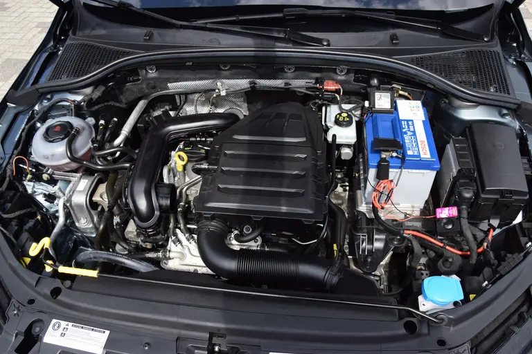 Skoda Octavia Combi 1.0 TSI Greentech Style Business | Org. NL | BOVAG Garantie | Full LED | Half Leder | PDC Voor&Achter | Stoelverwarming | Sportstuur | Cruise Control | afbeelding 13
