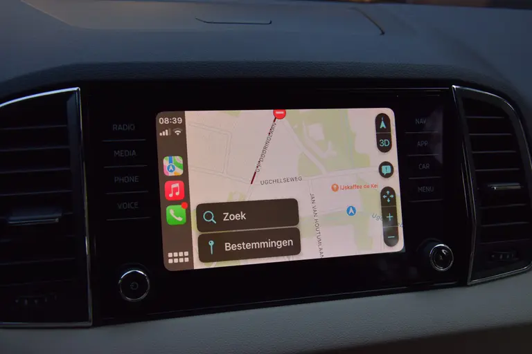 Skoda Karoq 1.5 TSI 150PK ACT Business Edition DSG Automaat | Org. NL | BOVAG Garantie | Lederen bekleding | Stoelverwarming | Stuurverwarming | Full LED koplampen | afbeelding 21