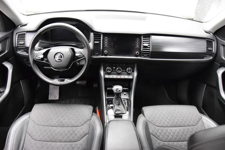 Skoda Kodiaq 1.5 TSI 150PK Business Edition DSG Automaat | Org. NL | BOVAG Garantie | Trekhaak | Achteruitrijcamera | Virtual Cockpit | Full LED | 18'' Velgen | Apple Carplay/Android Auto | afbeelding 6