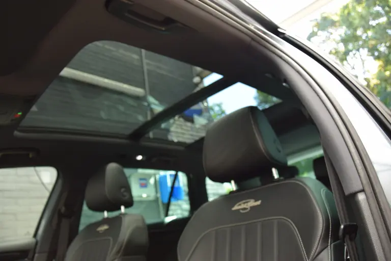 Skoda Superb Combi 1.4 TSI iV Laurin&Klement | BOVAG Garantie | Trekhaak | Leder | Panoramadak | Camera | Virtual Cockpit | Full LED | Stoelverwarming Voor&Achter | 18'' Met All Season Banden | afbeelding 43