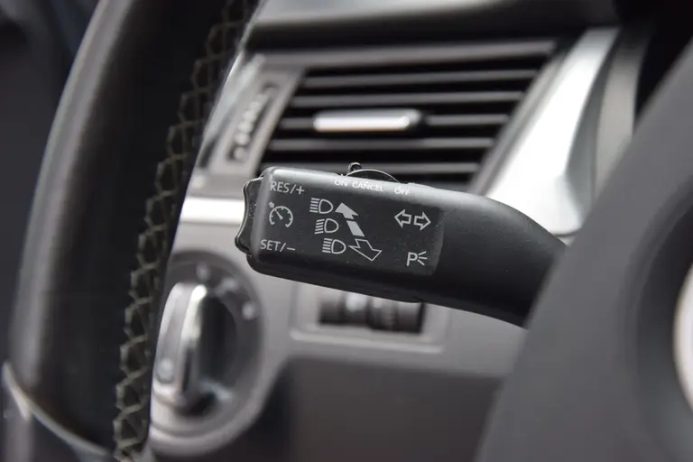 Skoda Rapid Spaceback 1.2 TSI 90PK Greentech Style Edition | Org. NL | BOVAG Garantie | Trekhaak | Navigatie | Stoelverwarming | 16'' Velgen | PDC Achter | Bluetooth | Multifunctioneel Stuurwiel | afbeelding 27