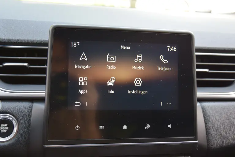 Renault Captur 1.0 TCe 100 Intens | BOVAG Garantie | Trekhaak | All Season Banden | Navigatie | Achteruitrijcamera | PDC Voor&Achter | Apple Carplay | Full LED | Dealer Onderhouden | afbeelding 24