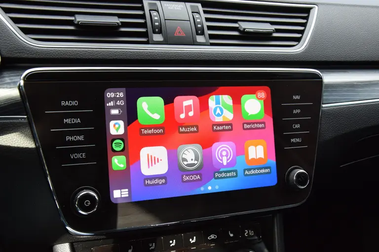 Skoda Superb Combi 1.5 TSI ACT Business Edition Plus | NL-Auto | BOVAG Garantie | Trekhaak | Virtual dashboard | Apple Carplay/Android Auto | Elektrische Bestuurdersstoel | Stoelverwarming | afbeelding 21