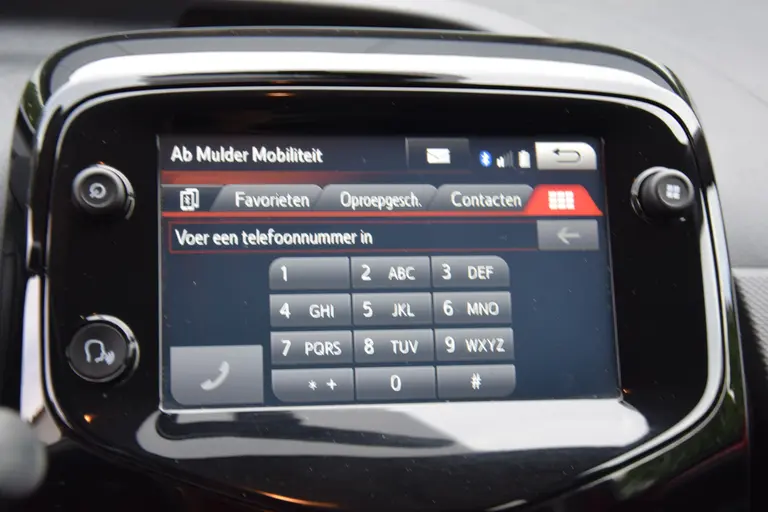 Citroën C1 1.0 VTi Shine | Org. NL | BOVAG Garantie | Achteruitrijcamera | Bluetooth | 15'' Velgen + All Season Banden | Climate Control | Multifunctioneel Stuur | Keurige Auto! | afbeelding 20