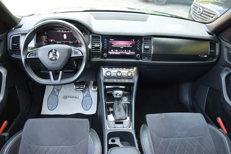 Skoda Kodiaq 1.5 TSI 150PK Sportline Business DSG Automaat | Org. NL | BOVAG Garantie | Trekhaak | Panoramadak | Virtual Cockpit | 19'' Velgen | Camera | Full LED | Elektrische Kofferklep | afbeelding 6