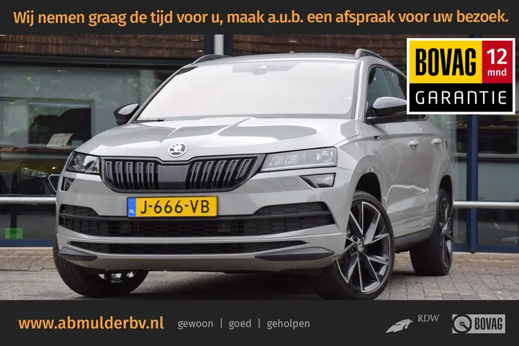 Skoda Karoq 1.5 TSI 150PK ACT Sportline Business DSG Automaat | Org. NL | Rijklaar incl. BOVAG Garantie | Trekhaak | 19'' Velgen | Virtual Cockpit | Achteruitrijcamera | Stoel/Stuur&Voorruitverwarming |