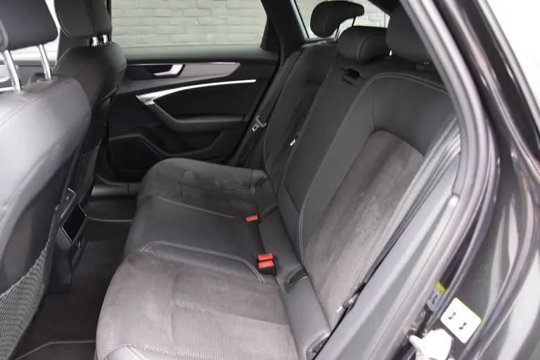 Audi A6 Avant 55 TFSI e 340PK quattro Competition PHEV Plug-in Hybride | Orgineel NL | BOVAG Garantie | Trekhaak | LED Matrix | 20'' Velgen | S-Line | Apple Carplay/Android Auto | Stoelverwarming | afbeelding 8