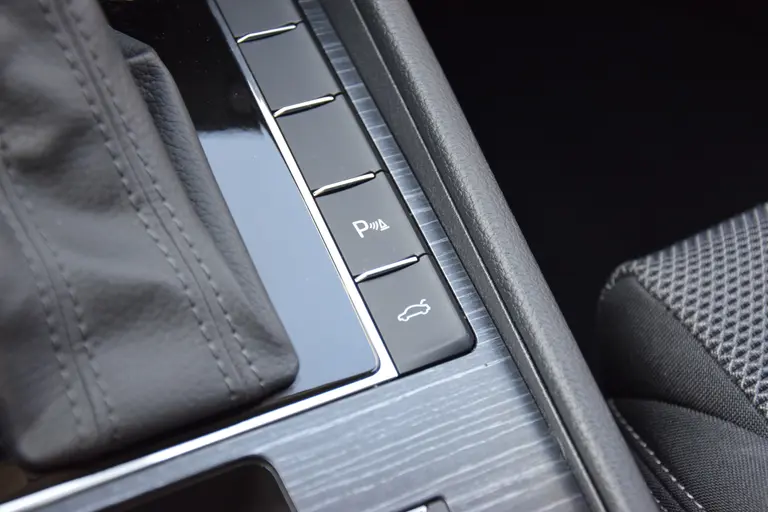 Skoda Superb Combi 1.5 TSI ACT 150PK Business Edition DSG Automaat | Org. NL | BOVAG Garantie | Apple Carplay/Android Auto | Elektrische Bestuurdersstoel | Verwarmde voorruit / Stoelen | afbeelding 28