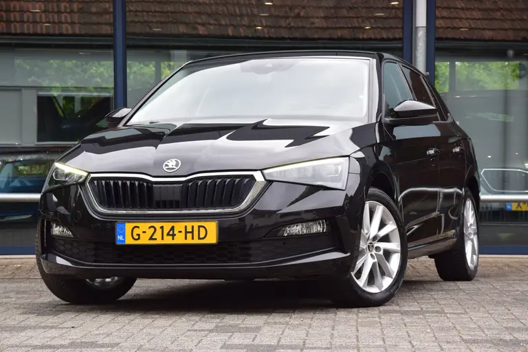 Skoda Scala 1.0 TSI Business Edition DSG Automaat | Org. NL | BOVAG Garantie | Virtual Cockpit | Stoelverwarming | 17'' Velgen Met All Season Banden | Cruise&Climate Control | Apple Carplay/Android Auto | afbeelding 2
