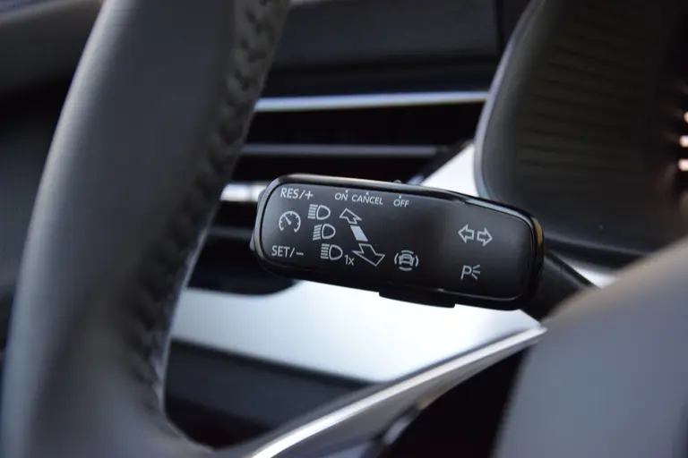 Skoda Scala 1.0 TSI 110PK Ambition | Fabrieksgarantie | Org. NL | Virtual Cockpit | PDC Achter | Navigatie | Full LED | Apple Carplay/Android Auto | Cruise Control | Verkeersbordherkenning | afbeelding 28