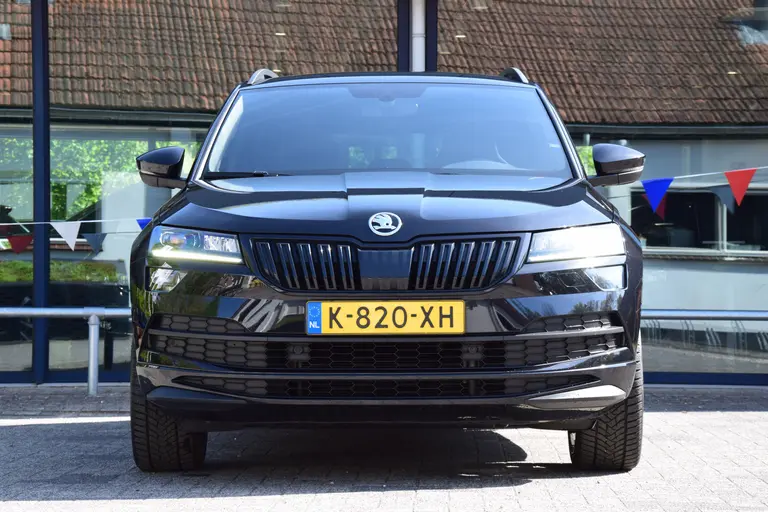 Skoda Karoq 1.5 TSI 150PK ACT Sportline Business | BOVAG Garantie | Org. NL | Trekhaak | Vitrual Cockpit | Achteruitrijcamera | Stoel&Stuurverwarming | 19'' Velgen | Full LED | afbeelding 11