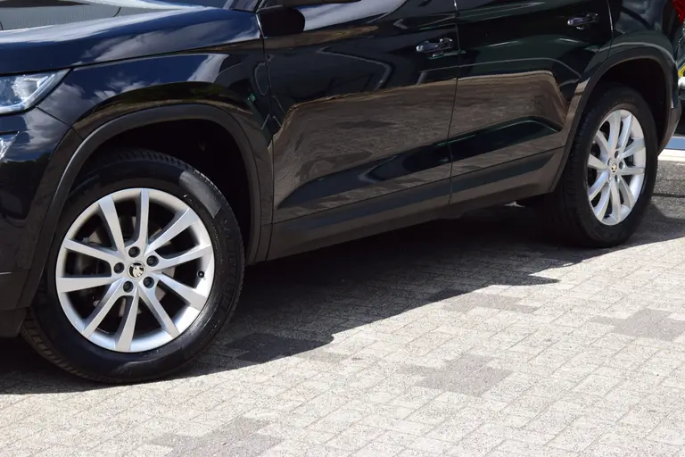 Skoda Kodiaq 1.5 TSI 150PK Limited Business Edition DSG Automaat | Org. NL | BOVAG Garantie | Adaptive Cruise Control | Elektrische Kofferklep | Full LED | Achteruitrijcamera | Dodehoekdetectie | afbeelding 15
