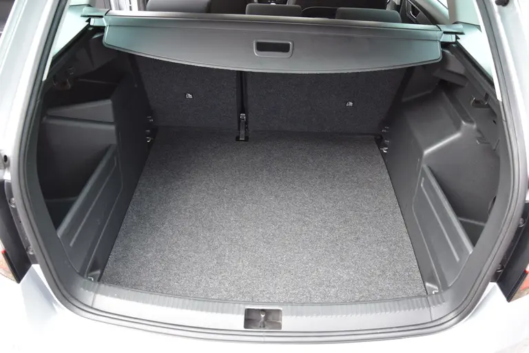 Skoda Fabia Combi 1.2 TSI Edition | Org. NL | BOVAG Garantie | 1e Eigenaar | Parkeersensoren Achter | 16'' Velgen | Stoelverwarming | Airco | Cruise Control | DAB Radio | afbeelding 26