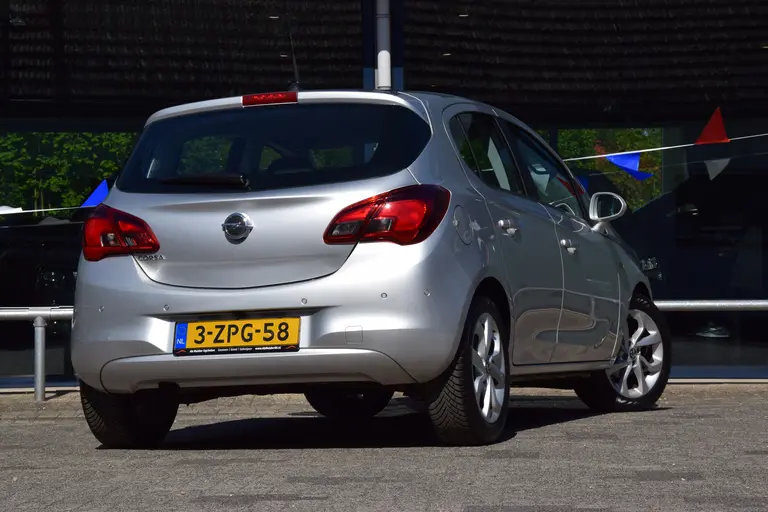 Opel Corsa 1.4 Edition Automaat | Org. NL | BOVAG Garantie | Aangepast Voor Mindervalide Handgas + Handrem | Achteruitrijcamera | 16'' Velgen+All Season Banden | Cruise Control | afbeelding 2