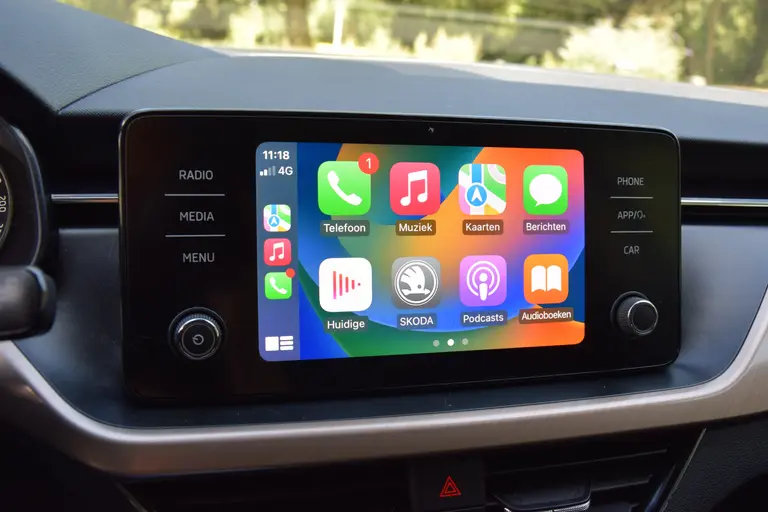 Skoda Scala 1.0 TSI 116PK First Edition | Org. NL | BOVAG Garantie | Trekhaak | Apple Carplay/Android Auto | Automatische Airco | Stoelverwarming | DAB | 18'' Velgen | PDC Achter | afbeelding 18