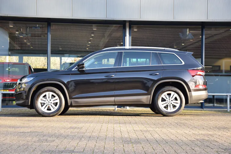 Skoda Kodiaq 1.5 TSI 150PK TSI Business Edition 7p (7 Persoons) DSG Automaat | Rijklaar incl. BOVAG Garantie | Achteruitrijcamera | Virtual Cockpit | Adaptive Cruise Control | 17'' Velgen | afbeelding 5
