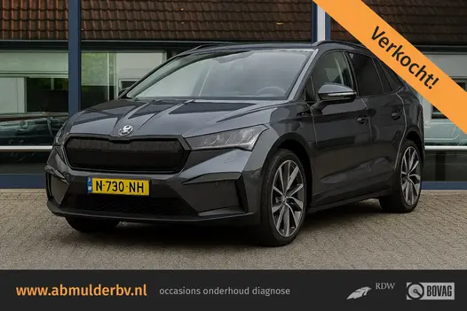 Skoda Enyaq iV 80 Sportline | Org. NL | BOVAG Garantie | SOH 92% | Trekhaak | Panoramadak |