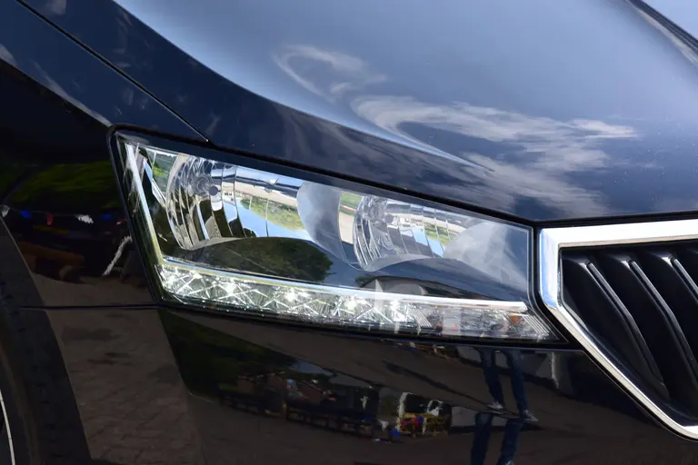 Skoda Fabia Combi 1.0 TSI 96PK Business Edition | Org. NL | BOVAG Garantie | Apple Carplay/Android Auto | 16'' Velgen | PDC Achter | LED Dagrijverlichting | Cruise Control | afbeelding 28