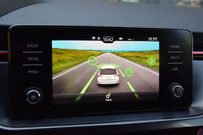 Skoda Scala 1.0 TSI 111PK Sport Business | Org. NL | BOVAG Garantie | Cruise & Climate Control | Parkeersensoren | Full LED | Sportstoelen | Apple Carplay / Android Auto | afbeelding 21