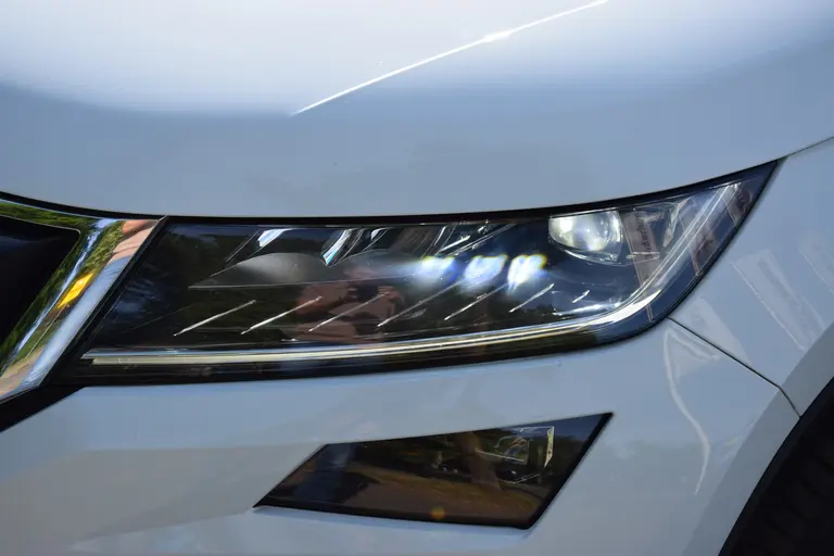 Skoda Kodiaq 1.4 TSI Style Business 7p. 7Persoons | Org. NL | BOVAG Garantie | Trekhaak | 360 Camera | Stoelverwarming | Full LED | Elektrische Koffelklep | Elektrisch Verstelbare Bestuurdersstoel | afbeelding 30