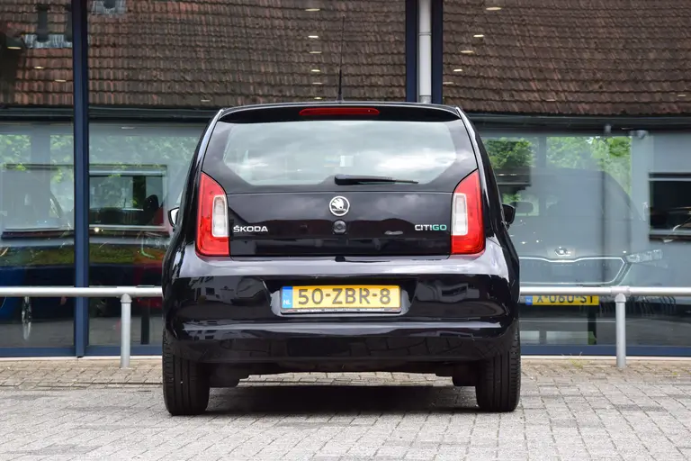 Skoda Citigo 1.0 Greentech Tour 5 Deurs | Org. NL | Navigatie | Airconditioning | Centrale Vergrendeling | Elektrische Ramen | Goed Onderhouden! | afbeelding 11