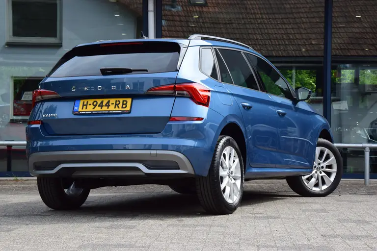 Skoda Kamiq 1.0 TSI 116PK Sport Business DSG Automaat | BOVAG Garantie | Org. NL | Sportstoelen | Stoelverwarming | Cruise&Climate Control | PDC Achter | Apple Carplay/ Android Auto | afbeelding 2