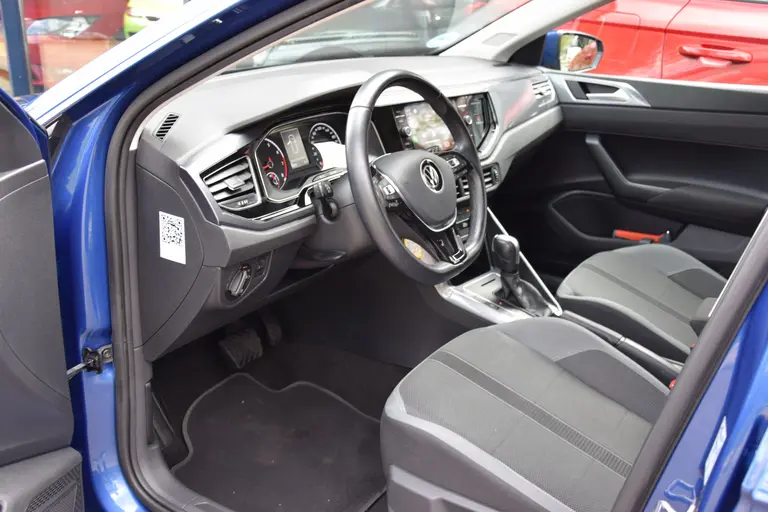 Volkswagen Polo 1.0 TSI Highline DSG Automaat | Org. NL | BOVAG Garantie | Trekhaak | Adaptive Cruise | Stoelverwarming | PDC Voor&Achter | 16'' Velgen | Apple Carplay/Android Auto | afbeelding 9