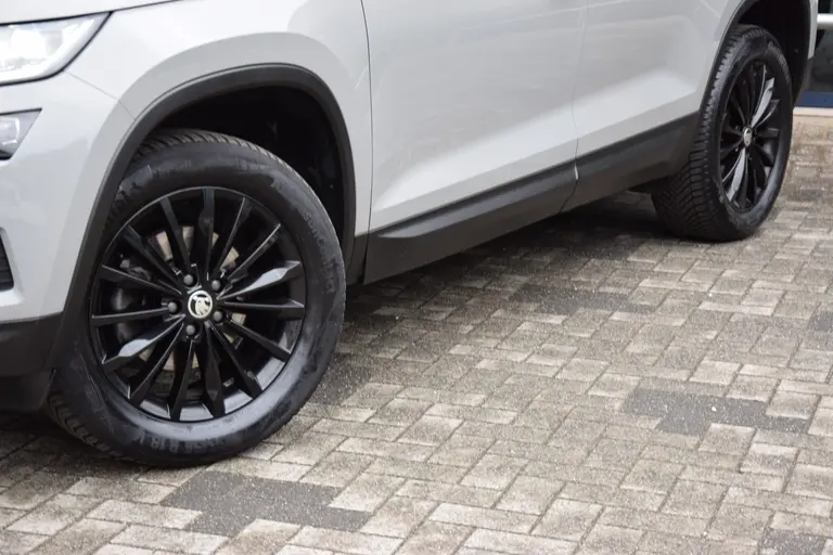 Skoda Kodiaq 1.5 TSI 150PK Business Edition | BOVAG Garantie | Org. NL | Trekhaak | Achteruitrijcamera | 18'' Velgen Met All Season Banden | Full LED | Cruise&Climate Control | afbeelding 16