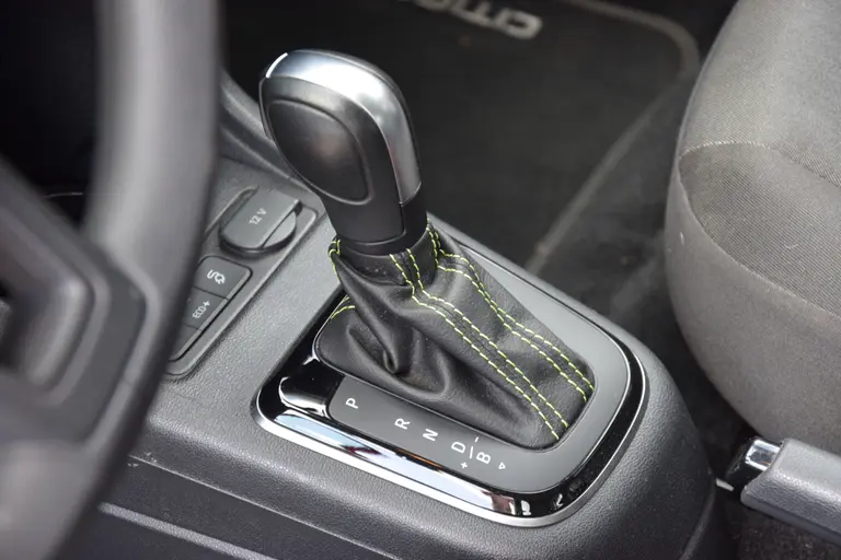 Skoda Citigo e-iV EV Ambition | Volledig Elektrisch | Org. NL | BOVAG Garantie | Stoelverwarming | PDC Achter | Climate Control | 16'' Velgen | DAB Radio | Bluetooth Telefoonverbinding | afbeelding 17