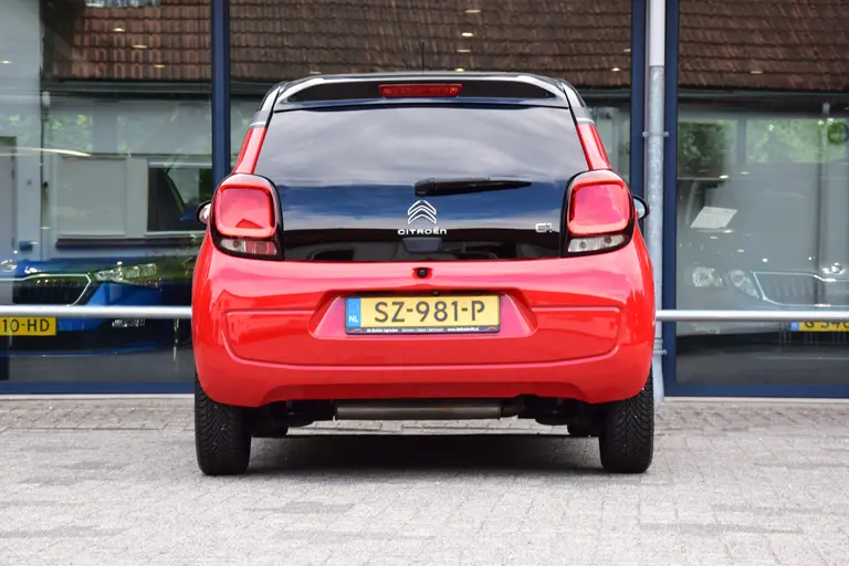 Citroën C1 1.0 VTi Shine | Org. NL | BOVAG Garantie | Achteruitrijcamera | Bluetooth | 15'' Velgen + All Season Banden | Climate Control | Multifunctioneel Stuur | Keurige Auto! | afbeelding 11