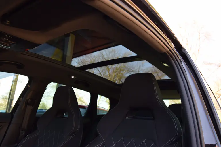 Skoda Karoq 1.5 TSI ACT Sportline Business | Org. NL | BOVAG Garantie | Panoramadak | Virtual Dashboard | Elektrische Achterklep | Achteruitrijcamera | 19'' Velgen | Stuur&Stoelverwarming | afbeelding 30
