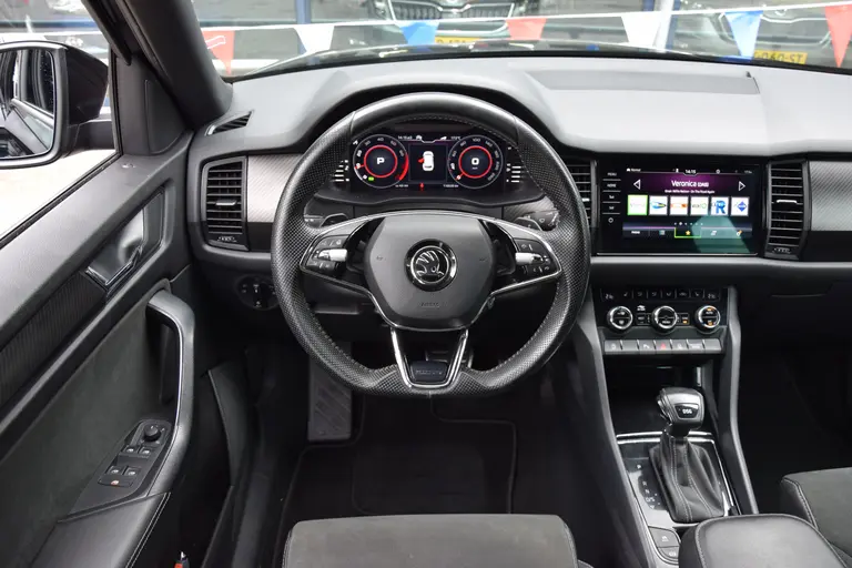 Skoda Kodiaq 1.5 TSI 150PK Sportline Business DSG Automaat | BOVAG Garantie | Org. NL | Trekhaak | Vitrueel Dashboard | Camera | Stoel&Stuur verwarming | Full LED | 19'' Velgen | afbeelding 6