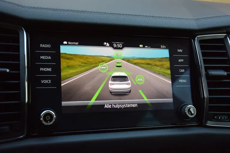 Skoda Kodiaq 1.5 TSI 150PK TSI Business Edition 7p (7 Persoons) DSG Automaat | Rijklaar incl. BOVAG Garantie | Achteruitrijcamera | Virtual Cockpit | Adaptive Cruise Control | 17'' Velgen | afbeelding 26