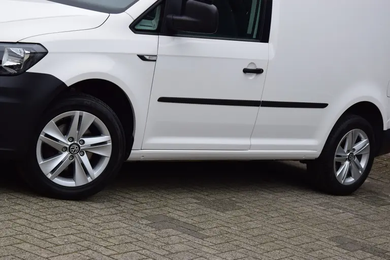 Volkswagen Caddy 1.2 TSI L1H1 BMT Trendline | Org. NL | Zeer lage KM stand met NAP Certificaat | Airco | 16'' Velgen | Apple Carplay/Android Auto | Navigatie | DAB Radio | afbeelding 14