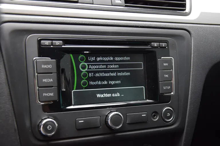 Skoda Rapid Spaceback 1.2 TSI 90PK Greentech Style Edition | Org. NL | BOVAG Garantie | Trekhaak | Navigatie | Stoelverwarming | 16'' Velgen | PDC Achter | Bluetooth | Multifunctioneel Stuurwiel | afbeelding 21