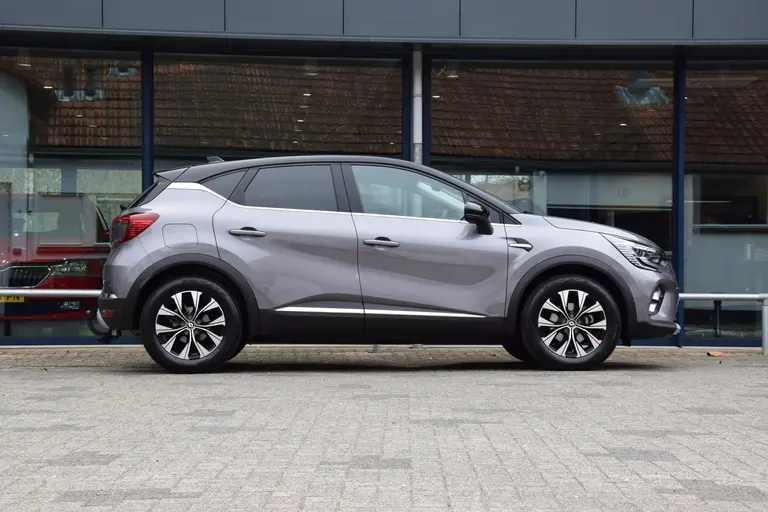 Renault Captur 1.6 E-Tech Hybrid 145 techno Automaat | Org. NL | Trekhaak | Achteruitrijcamera | Full LED | Navigatie | Parkeersensoren | Apple Carplay/Android Auto | Lane Assist | afbeelding 5