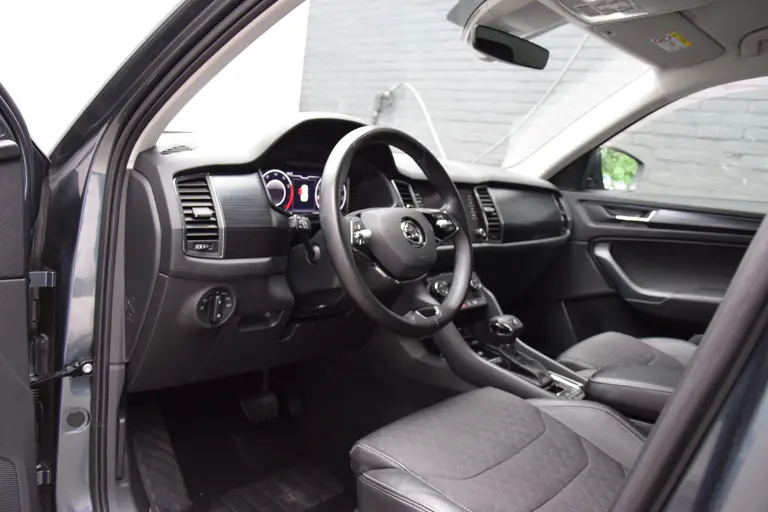 Skoda Kodiaq 1.5 TSI 150PK Business Edition DSG Automaat | Org. NL | BOVAG Garantie | Trekhaak | Achteruitrijcamera | Virtual Cockpit | Full LED | 18'' Velgen | Apple Carplay/Android Auto | afbeelding 9