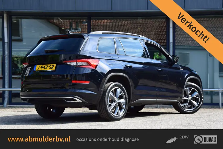 Skoda Kodiaq 1.5 TSI 150PK Sportline Business | BOVAG Garantie | Org. NL | Trekhaak | Virtual Cockpit | 19'' Velgen | Camera | Elektrisch Verstelbare Kofferklep | Carplay | Elektrische Bestuurdersstoel |