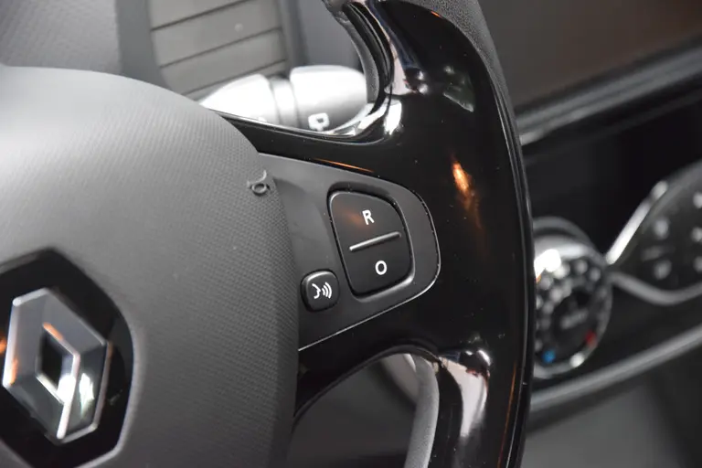 Renault Captur 0.9 TCe 90PK Dynamique | Org. NL | Nieuwe APK | Navigatie | Bluetooth Telefoonverbinding | Parkeersensoren Achter | 17'' Velgen | Keyless Entry | afbeelding 25