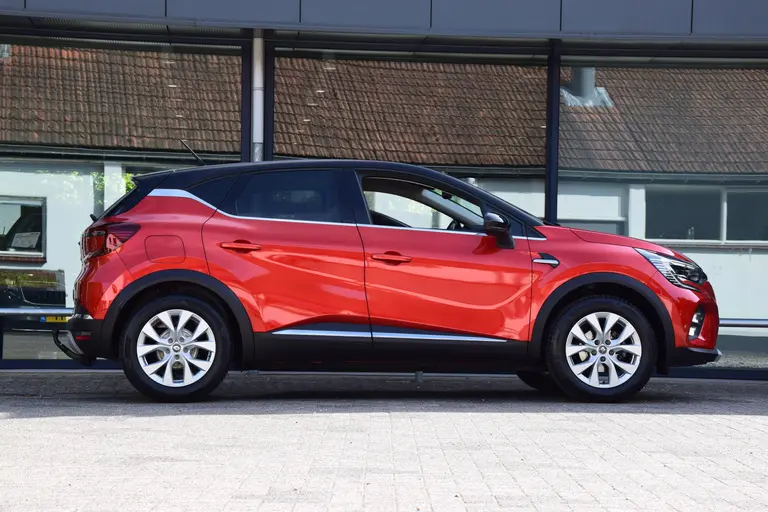Renault Captur 1.0 TCe 100 Intens | BOVAG Garantie | Trekhaak | All Season Banden | Navigatie | Achteruitrijcamera | PDC Voor&Achter | Apple Carplay | Full LED | Dealer Onderhouden | afbeelding 5