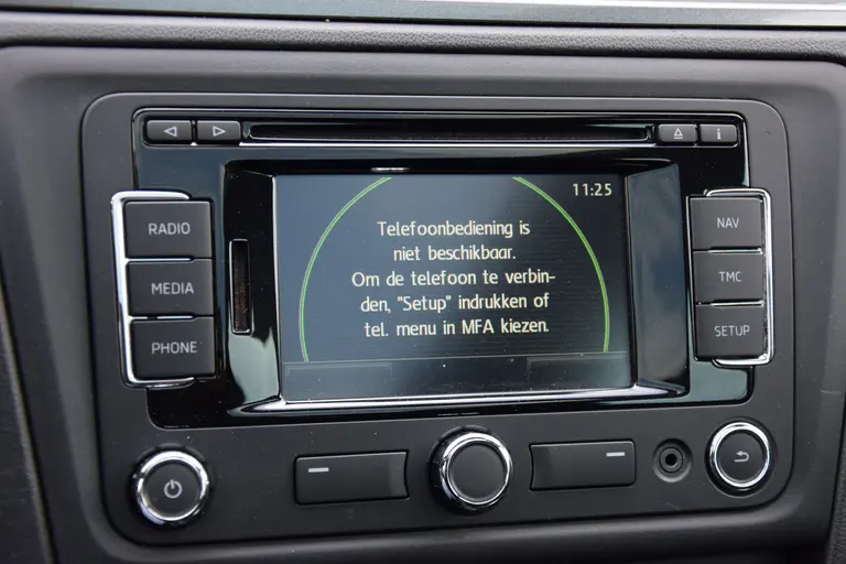 Skoda Rapid Spaceback 1.2 TSI Greentech Ambition Businessline Pro | Org. NL | Trekhaak | APK 6-2026 | Panoramadak | 17'' Velgen | Cruise Control | Airco | DAB+ Radio | afbeelding 22