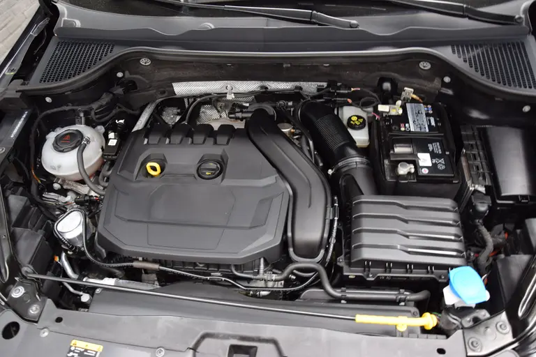 Skoda Karoq 1.5 TSI 150PK ACT Sportline Business | BOVAG Garantie | Org. NL | Trekhaak | Vitrual Cockpit | Achteruitrijcamera | Stoel&Stuurverwarming | 19'' Velgen | Full LED | afbeelding 13