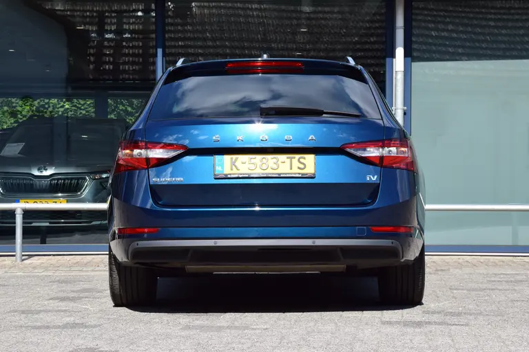 Skoda Superb Combi 1.4 TSI iV Business Edition Plus PHEV Plug-in Hybride | Org. NL | BOVAG Garantie | Trekhaak | Virtual Cockpit | Apple Carplay/Android Auto | Elektrische Voorstoelen met geheugen | Verwarmde Voorruit + Stoelen | afbeelding 13