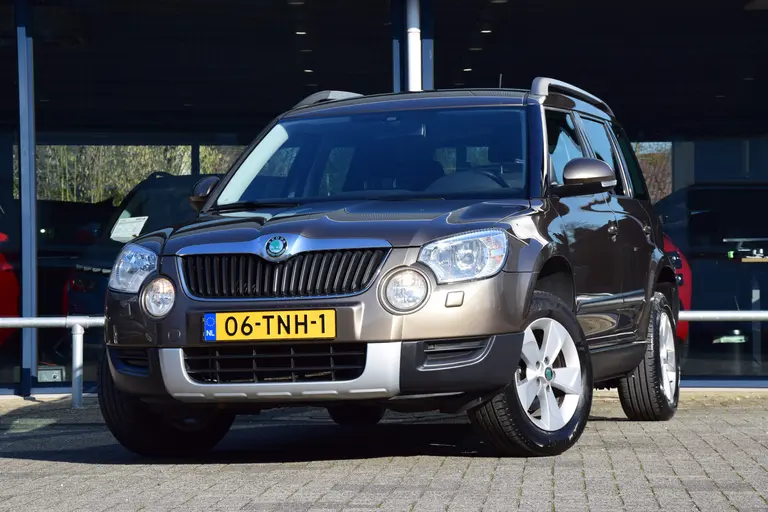 Skoda Yeti 1.2 TSI Comfort DSG Automaat | Org. NL | BOVAG Garantie | Trekhaak | Cruise Control | Airconditioning | 16'' Velgen | Parkeersensoren Achter | afbeelding 2