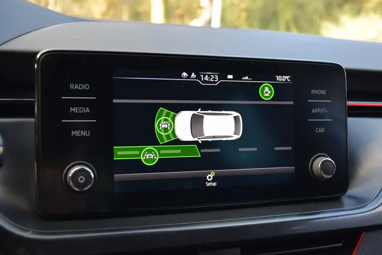 Skoda Scala 1.0 TSI 116PK Sport Business | BOVAG Garantie | NL-Auto | Cruise & Climate Control | Parkeersensoren | Full LED | Sportstoelen | 17'' Velgen | Apple Carplay / Android Auto | afbeelding 21