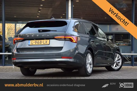 Skoda Octavia Combi 1.5 e-TSI Sport Business DSG Automaat | Org. NL | BOVAG Garantie | Trekhaak | Adaptieve Cruise Control | Virtual Cockpit | Stoelverwarming | Achteruitrijcamera | Carplay |
