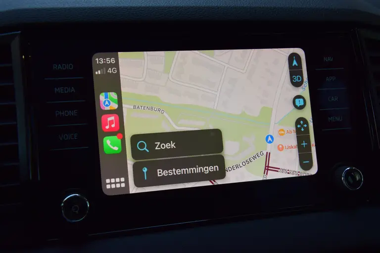 Skoda Karoq 1.5 TSI ACT Sportline Business | Org. NL | BOVAG Garantie | Panoramadak | Virtual Dashboard | Elektrische Achterklep | Achteruitrijcamera | 19'' Velgen | Stuur&Stoelverwarming | afbeelding 20