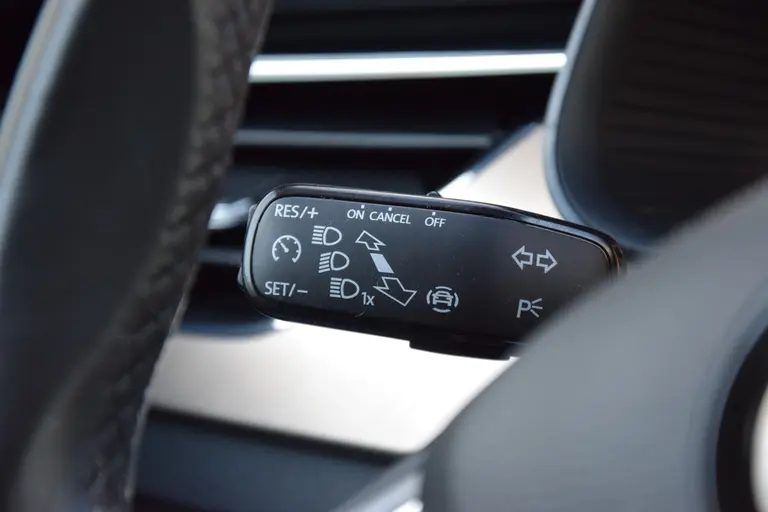 Skoda Kamiq 1.5 TSI 150PK ACT Business Edition | Org. NL | BOVAG Garantie | Trekhaak | Achteruitrijcamera | Virtual Cockpit | Full LED | Verwarmde Stoelen&Voorruit | Cruise&Climate Control | afbeelding 30